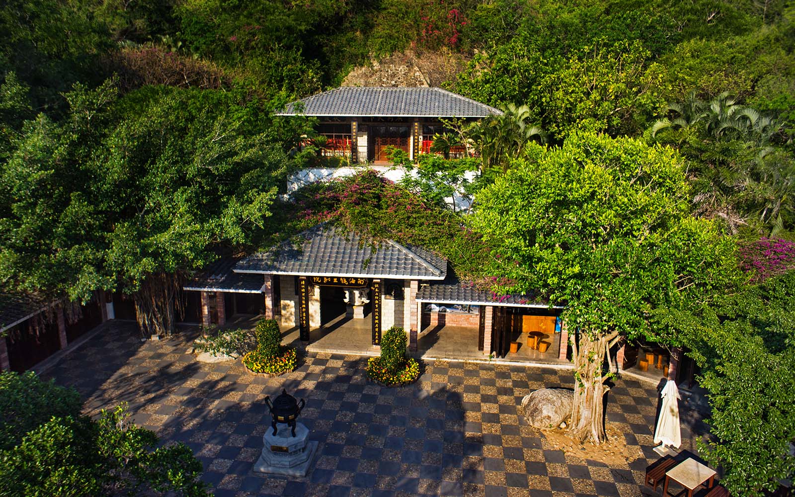 大小洞天
